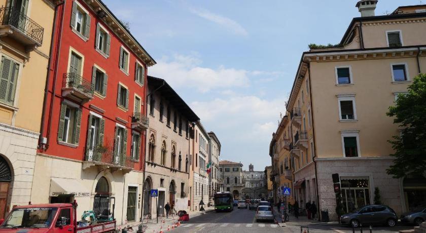 La Marque Jaune Hotel Verona Exterior photo